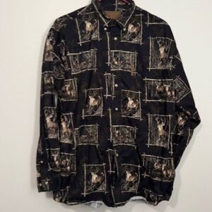 USED Men's North River Long Sleeve Button Down Shirt Color Black/Green Size M